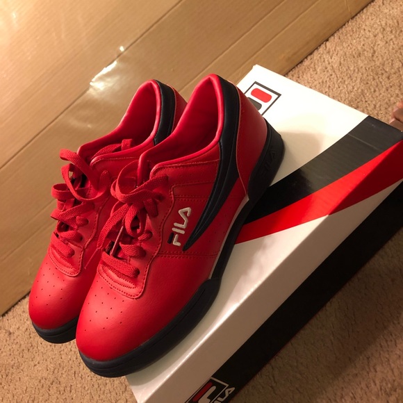 Shoes - Picture 5 of 6